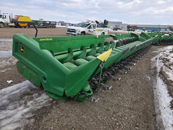 2024 John Deere C18R Equipment Image0