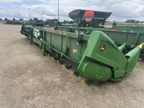 Image of John Deere C18R equipment image 2