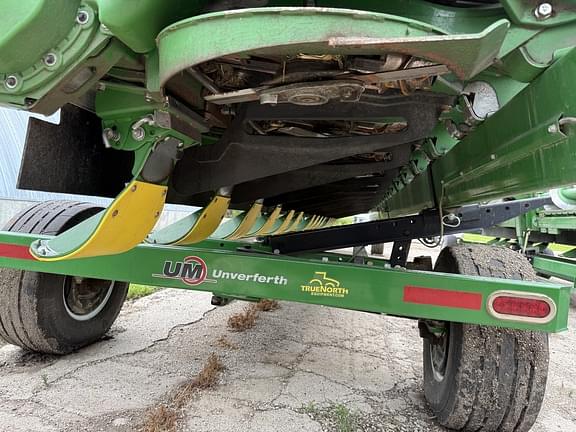 Image of John Deere C18R equipment image 2
