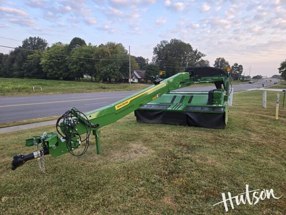 Image of John Deere C300 equipment image 2