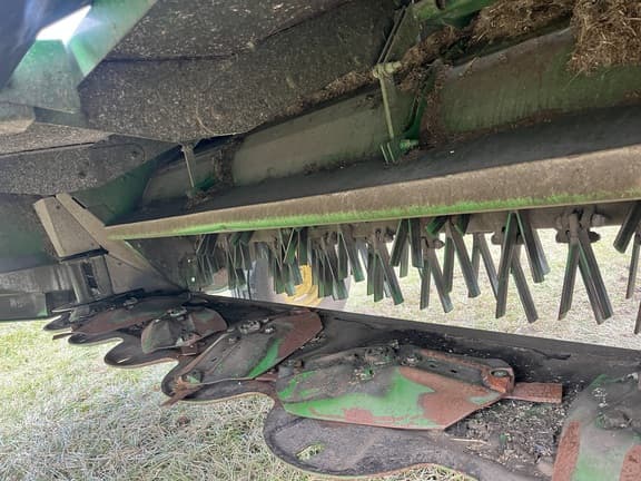 Image of John Deere C350 equipment image 4