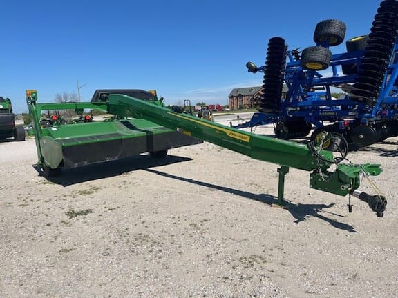 Main image John Deere C400