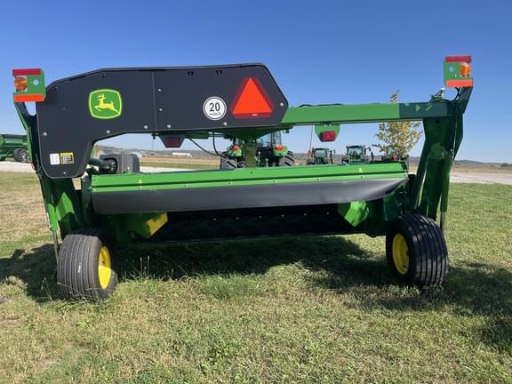 Image of John Deere C400 equipment image 2