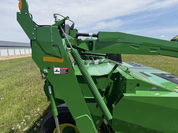 Image of John Deere C400 equipment image 2