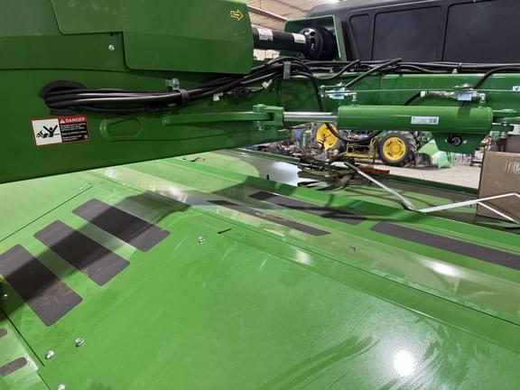 Image of John Deere C400 equipment image 2