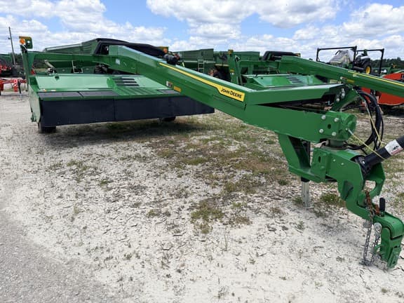 Image of John Deere C400 equipment image 1