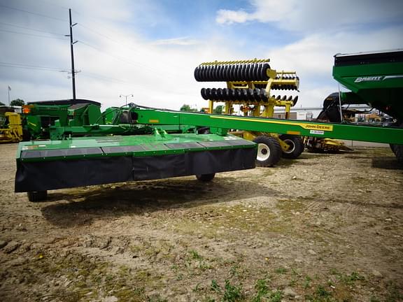 Image of John Deere C450 equipment image 2