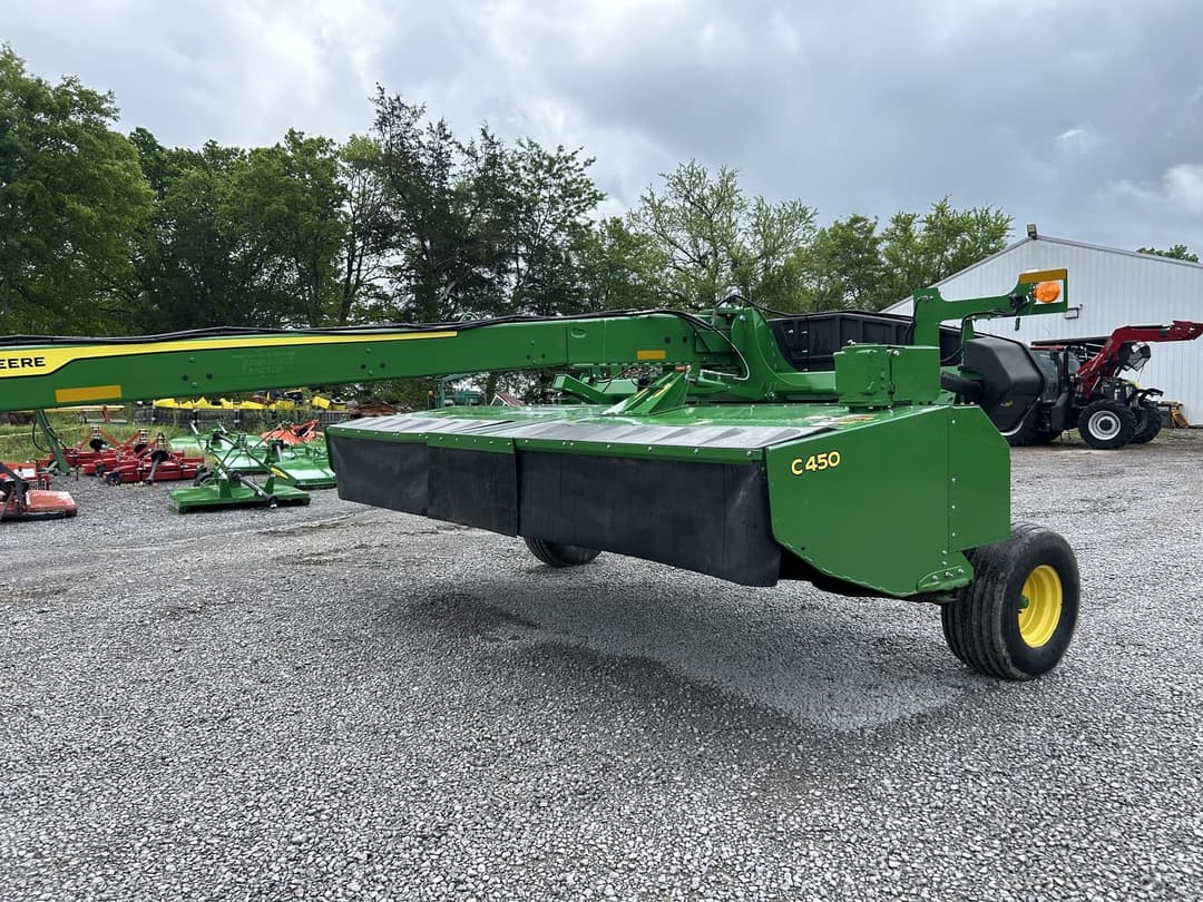 Image of John Deere C450 Primary image