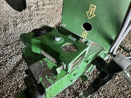 Image of John Deere C450 equipment image 4
