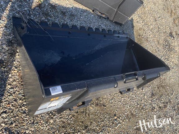 Image of John Deere C72 equipment image 1