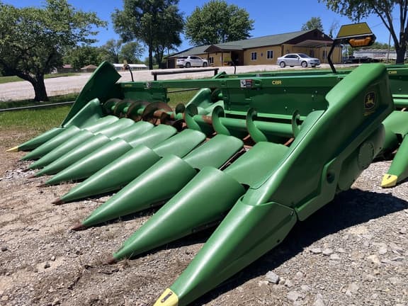Image of John Deere C8R equipment image 2