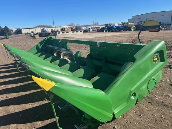 Main image John Deere C8R