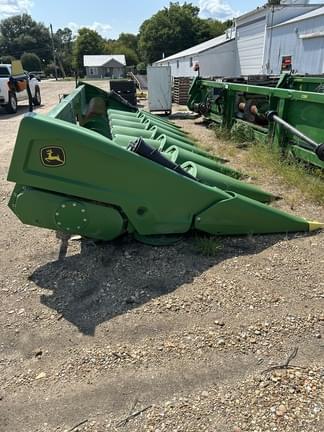 Image of John Deere C8R equipment image 2