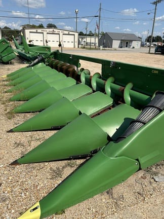 2024 John Deere C8R Equipment Image0