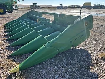 Main image John Deere C8R