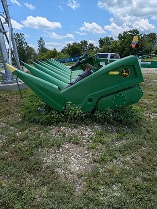 Image of John Deere C8R equipment image 1