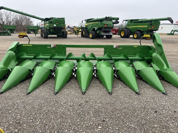 Image of John Deere C8R Primary image