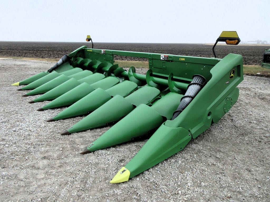 2024 John Deere C8R Equipment Image0
