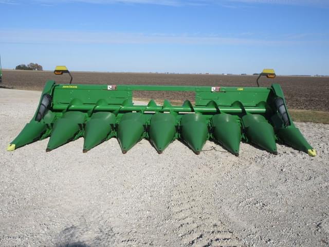 Image of John Deere C8R equipment image 2