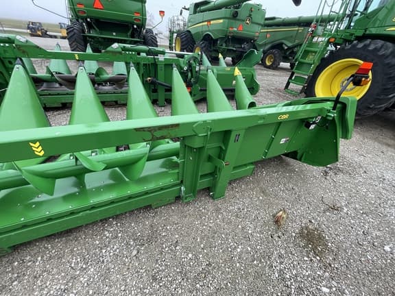 Image of John Deere C8R equipment image 2