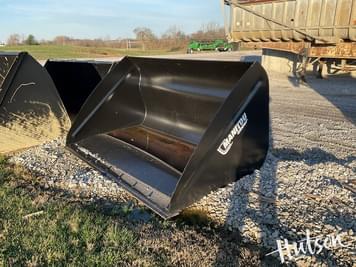 Main image Manitou Bucket