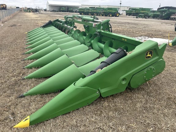 Main image John Deere C12F