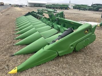 Main image John Deere C12F