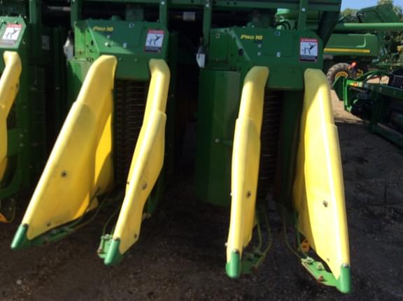 Image of John Deere CP770 equipment image 4