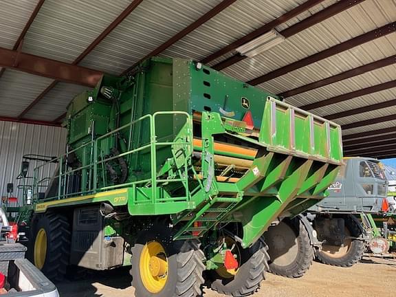 Image of John Deere CP770 equipment image 2