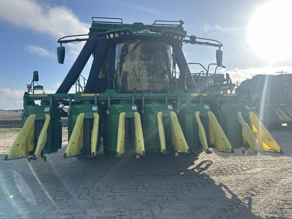 Image of John Deere CP770 equipment image 1