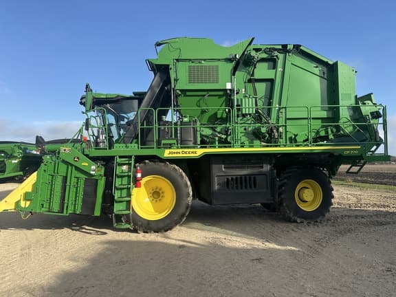 Image of John Deere CP770 equipment image 3