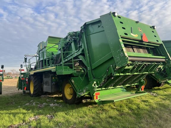 Image of John Deere CP770 equipment image 4