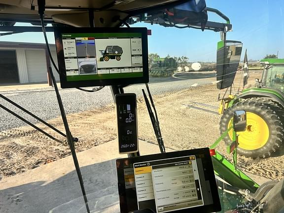 Image of John Deere CP770 equipment image 2