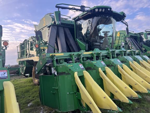 Image of John Deere CP770 equipment image 4