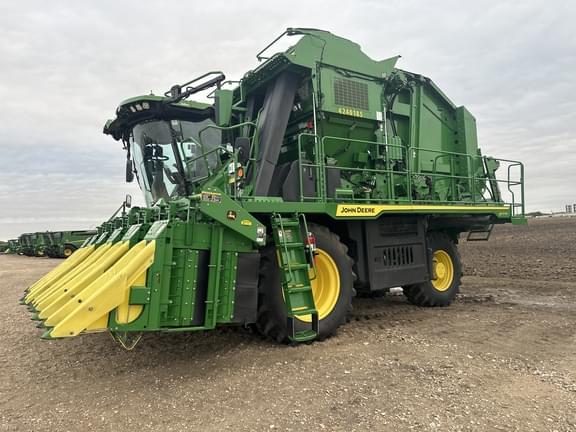 Image of John Deere CP770 equipment image 3
