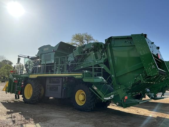 Image of John Deere CP770 equipment image 4