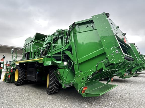 Image of John Deere CP770 equipment image 2