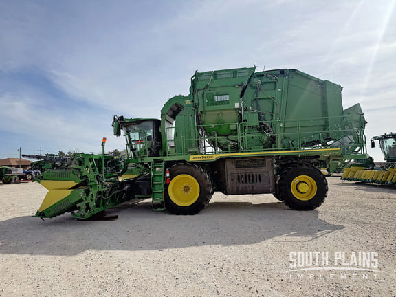 2024 John Deere CS770 Equipment Image0