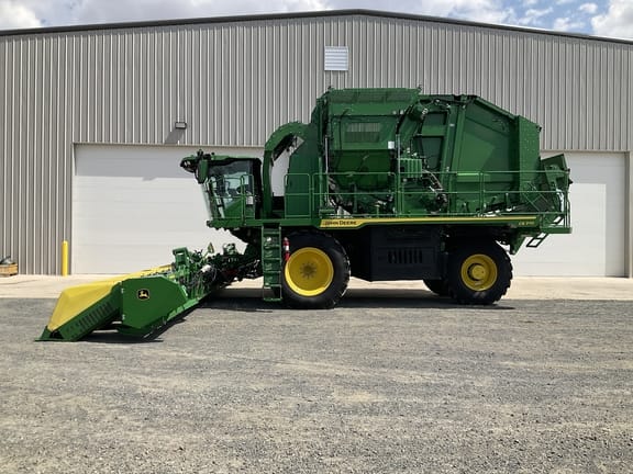 Main image John Deere CS770