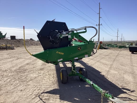 Image of John Deere D625 equipment image 3