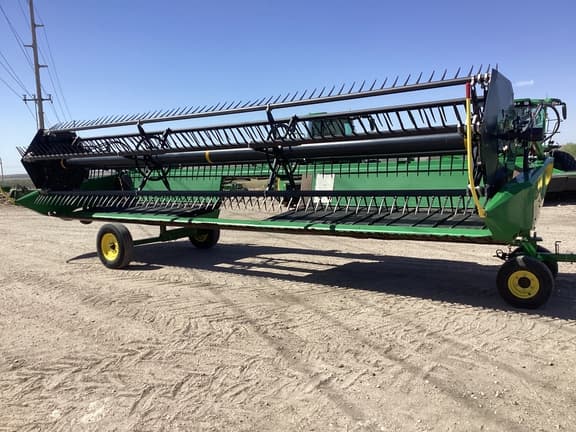 Image of John Deere D625 equipment image 1
