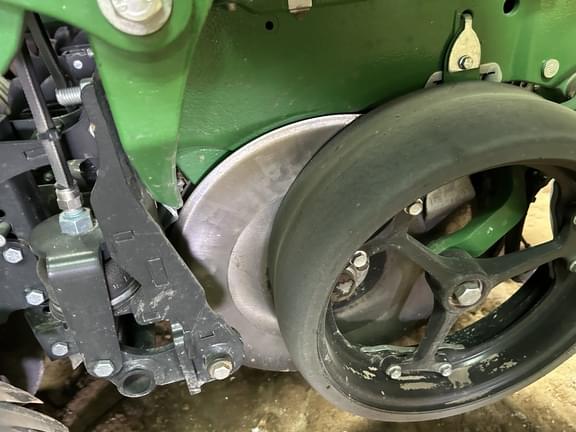 Image of John Deere DB44 equipment image 3