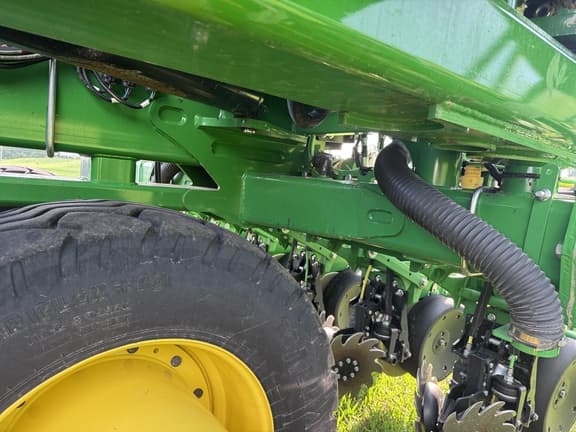 Image of John Deere DB60 equipment image 4