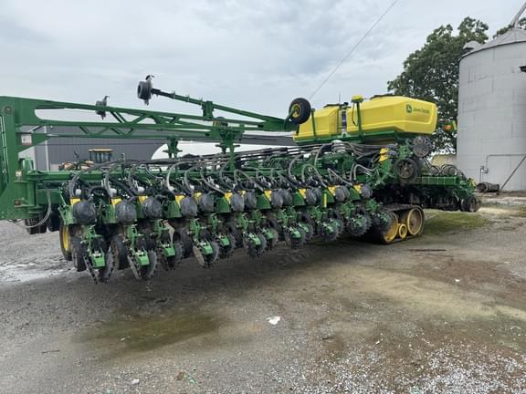 Image of John Deere DB60 Primary image