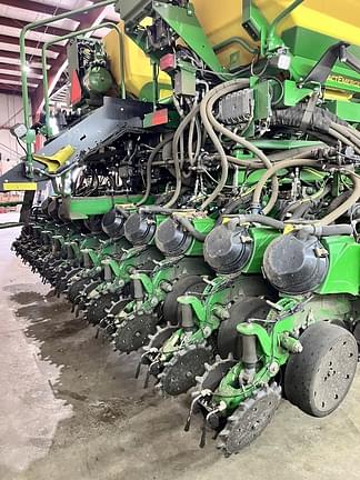 Image of John Deere DB60 equipment image 4
