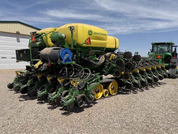 Image of John Deere DB60 equipment image 4