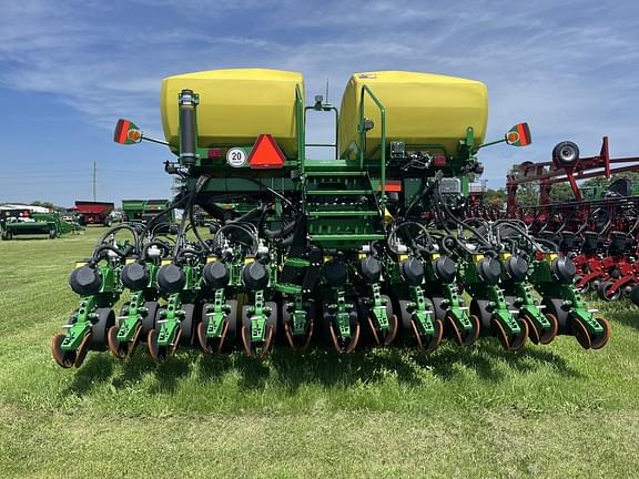 Image of John Deere DB60 equipment image 3