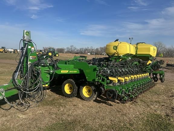 Image of John Deere DB60 equipment image 1