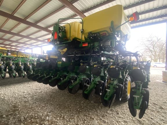 Image of John Deere DB60 equipment image 3