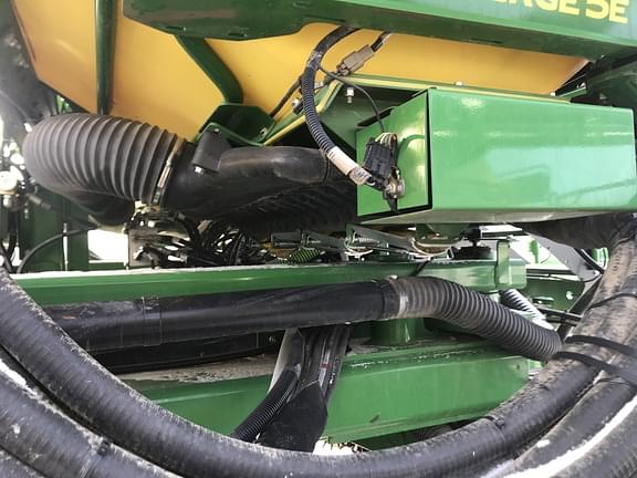 Image of John Deere DB60 equipment image 3